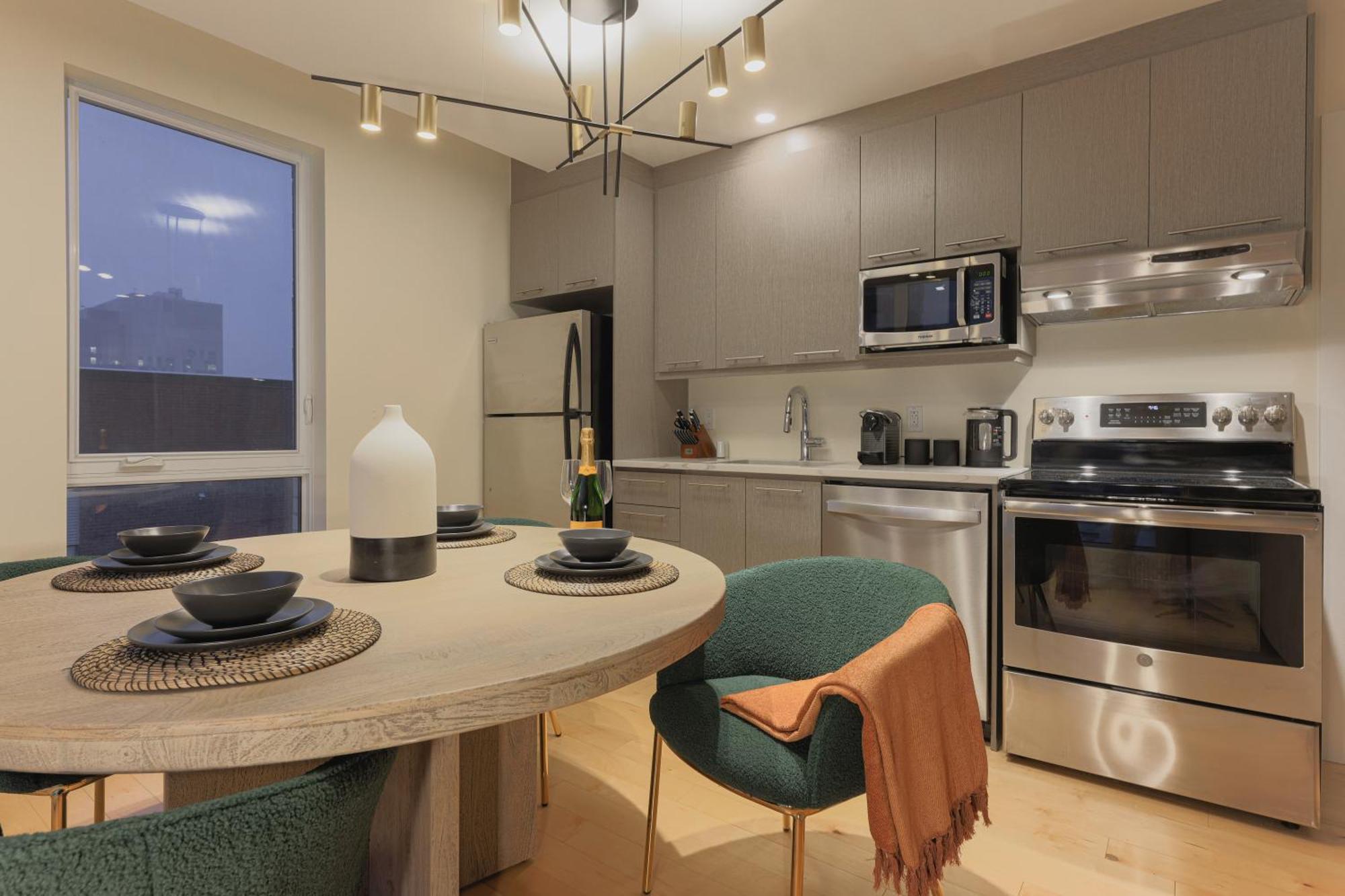 Rozenhaus Montreal Hotel Zewnętrze zdjęcie