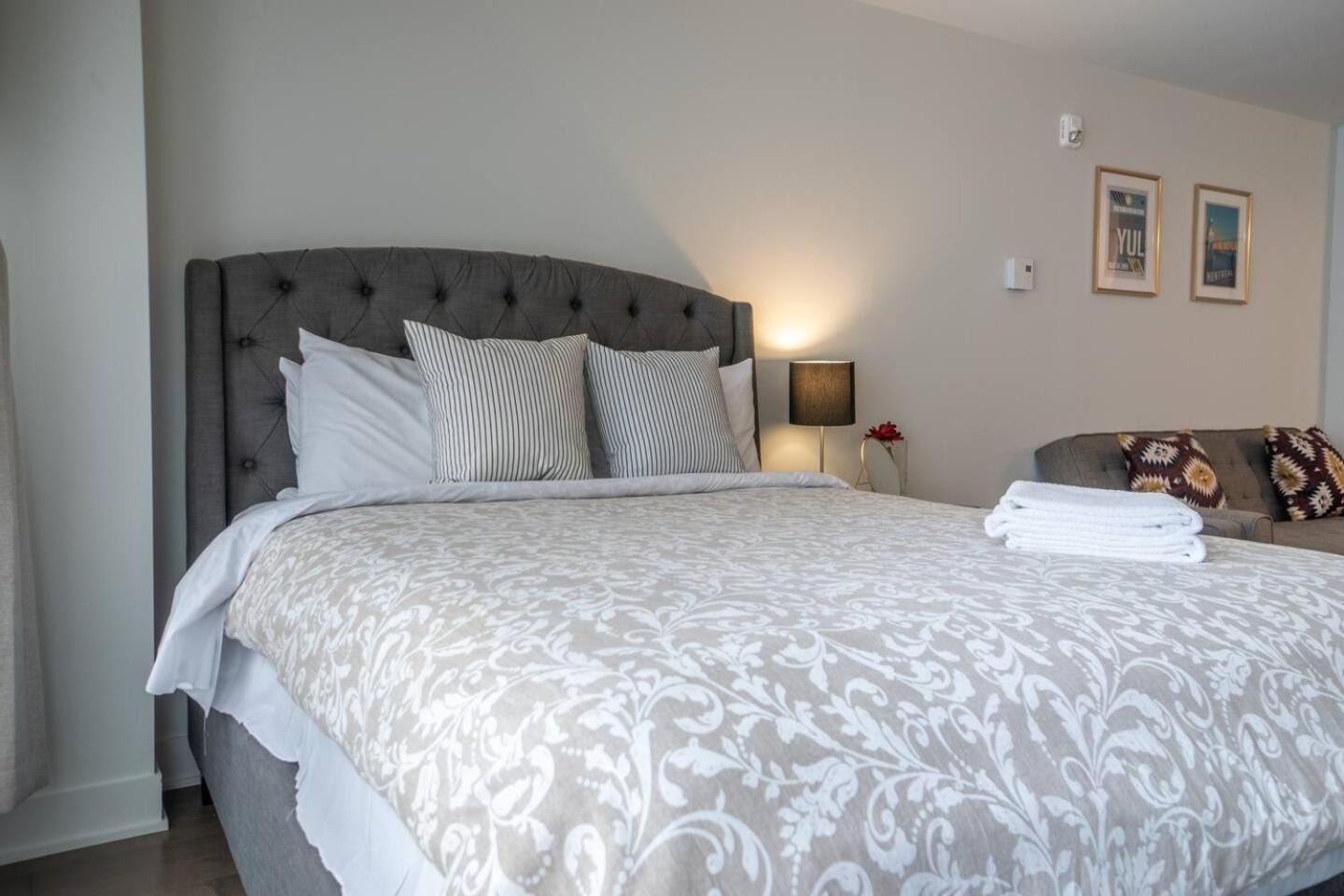 Rozenhaus Montreal Hotel Zewnętrze zdjęcie