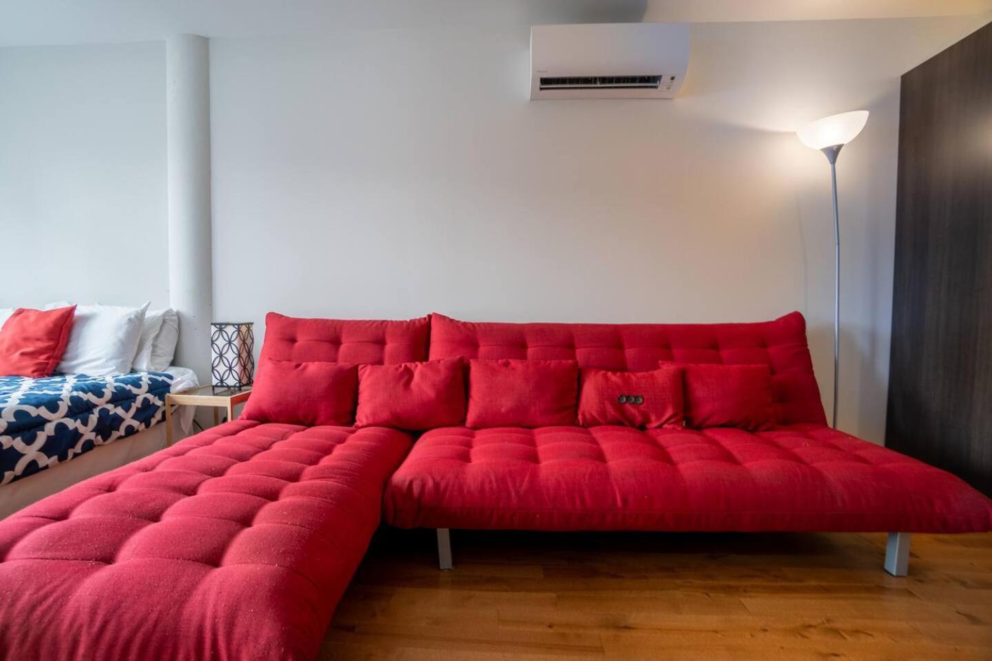Rozenhaus Montreal Hotel Zewnętrze zdjęcie