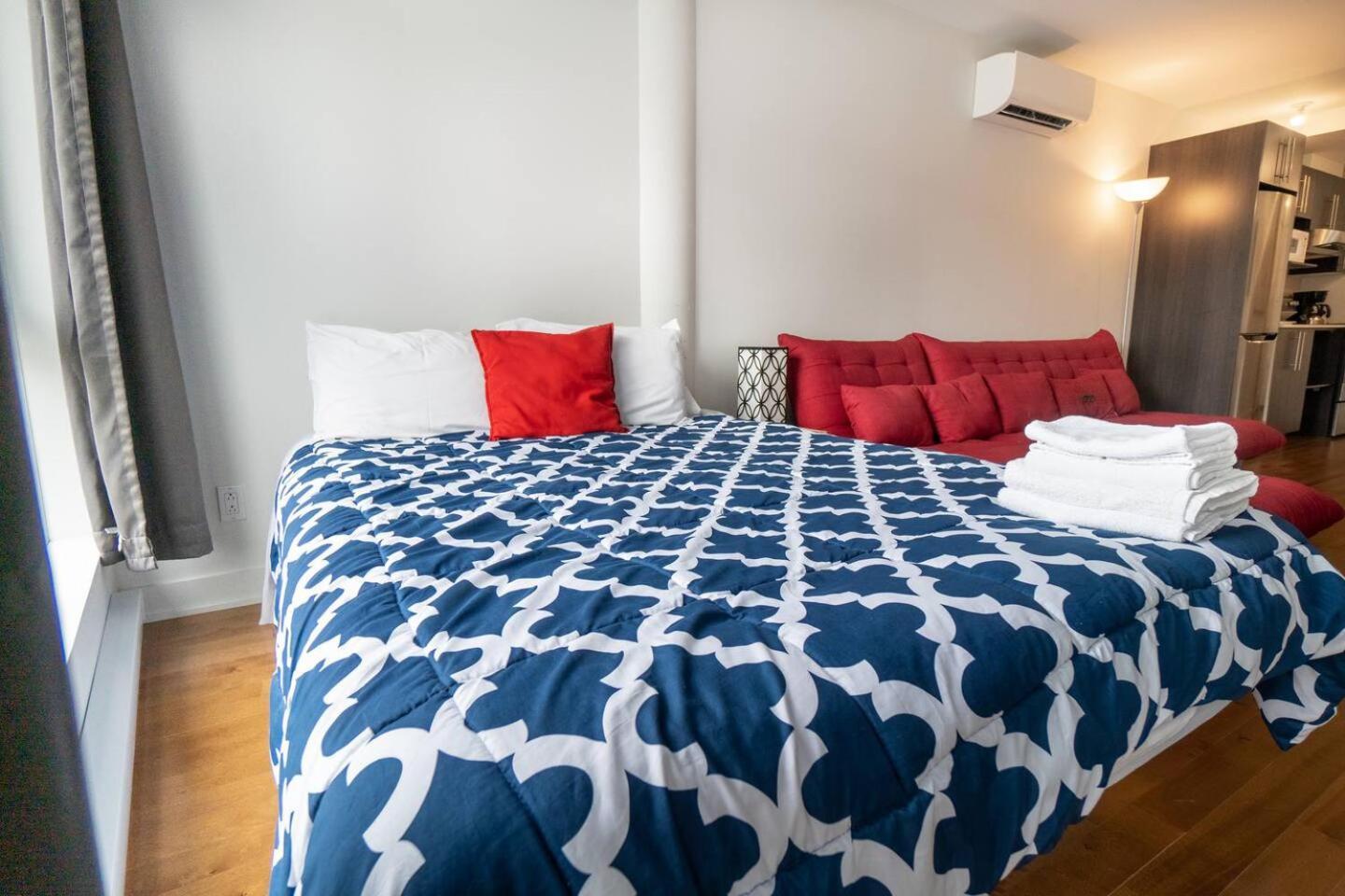 Rozenhaus Montreal Hotel Zewnętrze zdjęcie