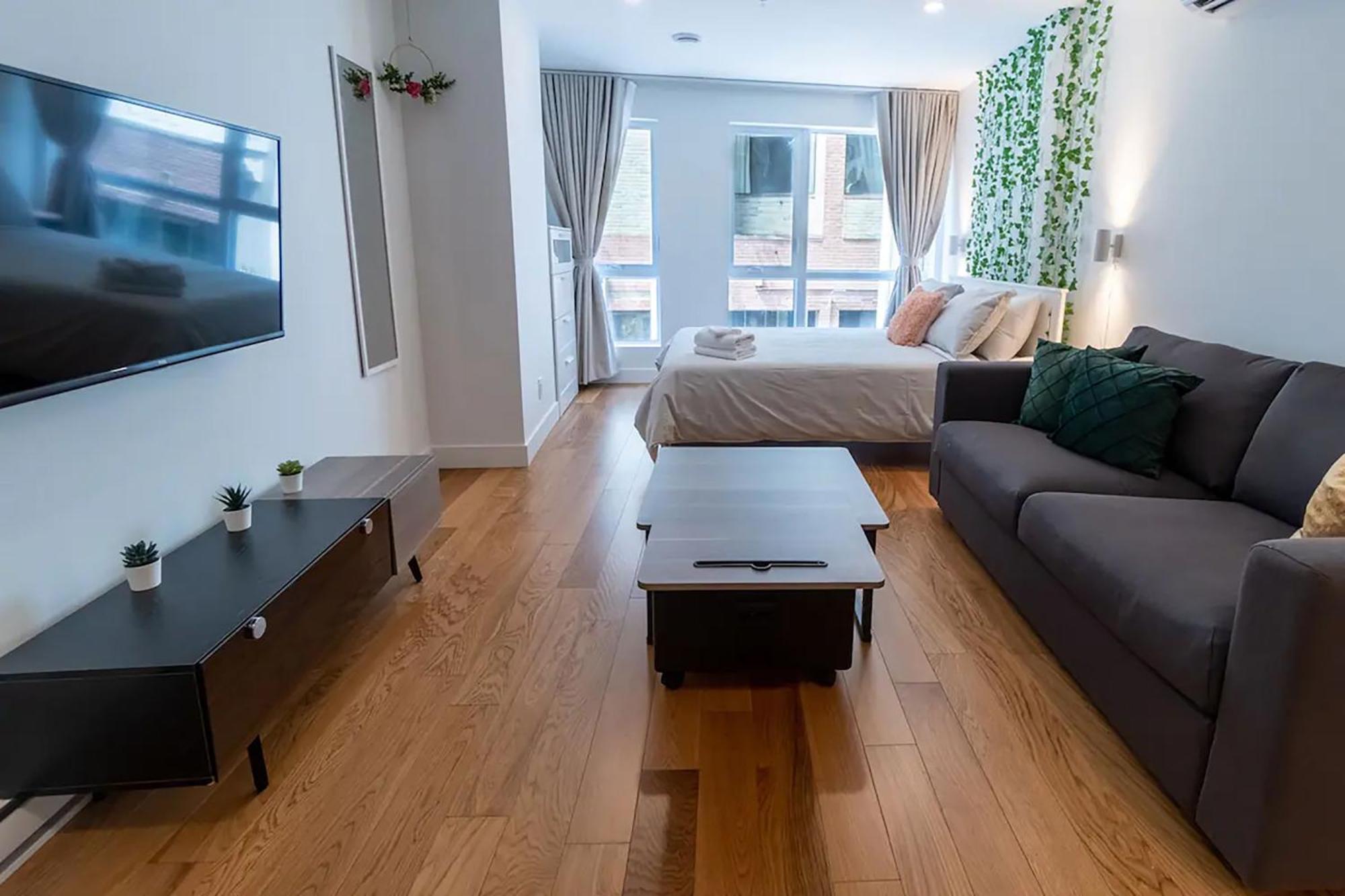 Rozenhaus Montreal Hotel Zewnętrze zdjęcie